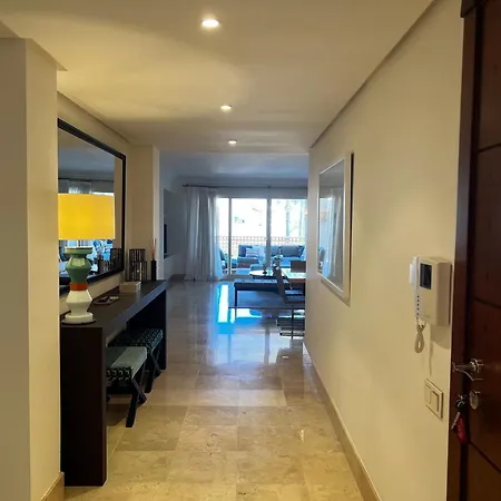 아파트 Rio Real 마르베야